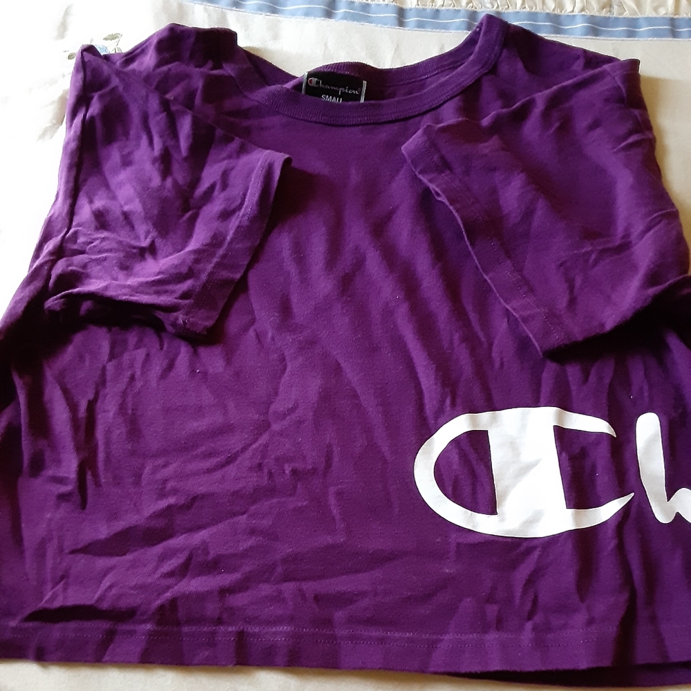 Tee crop top